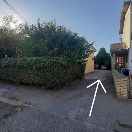 Tattoo R Lux Apartman Negotin