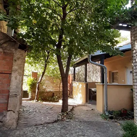 Tattoo R Lux Apartman *