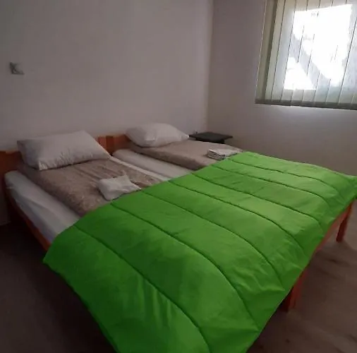 Tattoo R Lux Апартаменты *