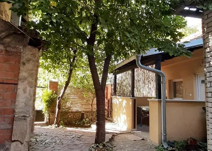 Tattoo R Lux Апартаменты *